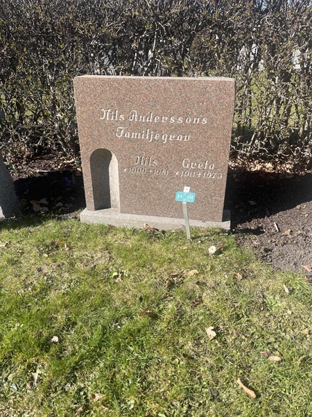 Grave number: 1 3 F1 132