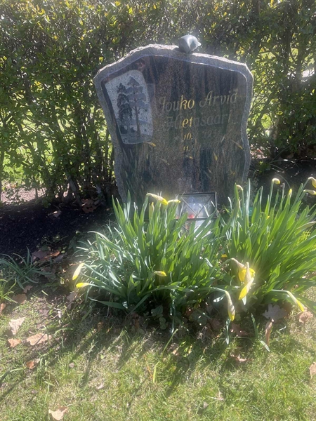 Grave number: 1 3 F1 171