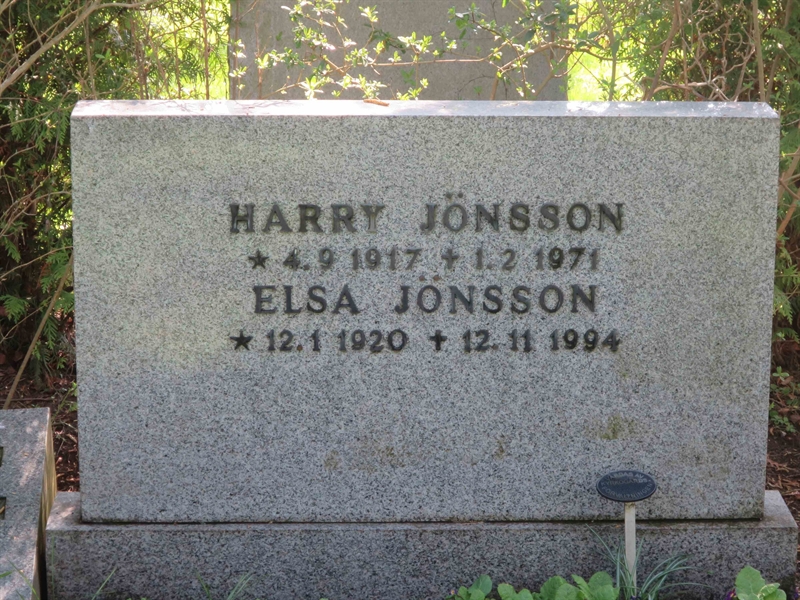 Grave number: HÖB 68    58