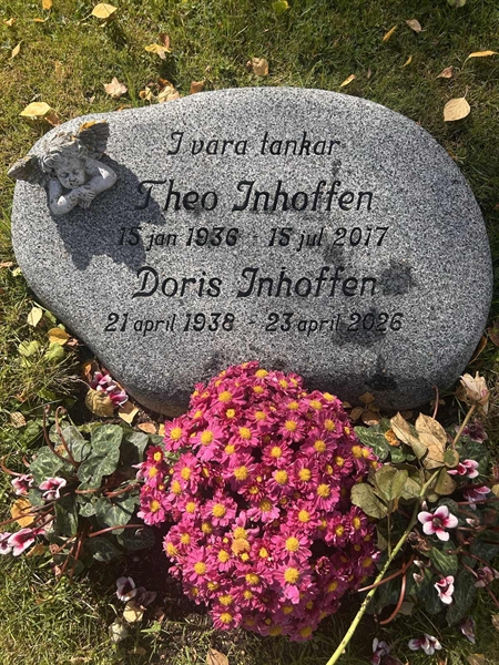 Grave number: 1 01    89