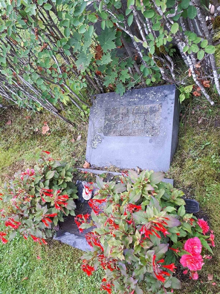 Gravnummer: NK F A   171