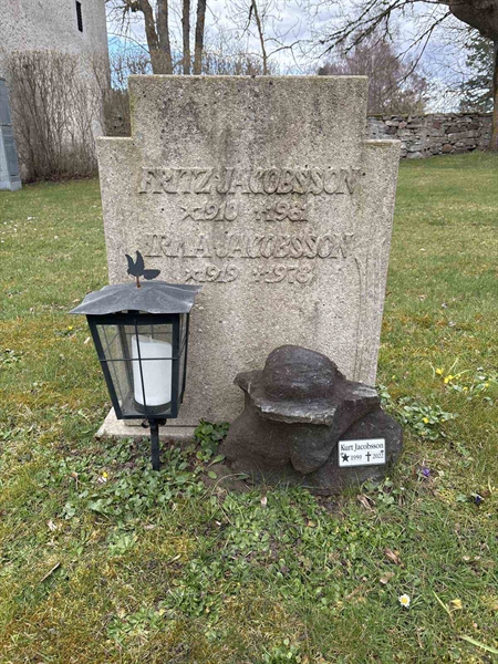 Gravnummer: FA   139, 140