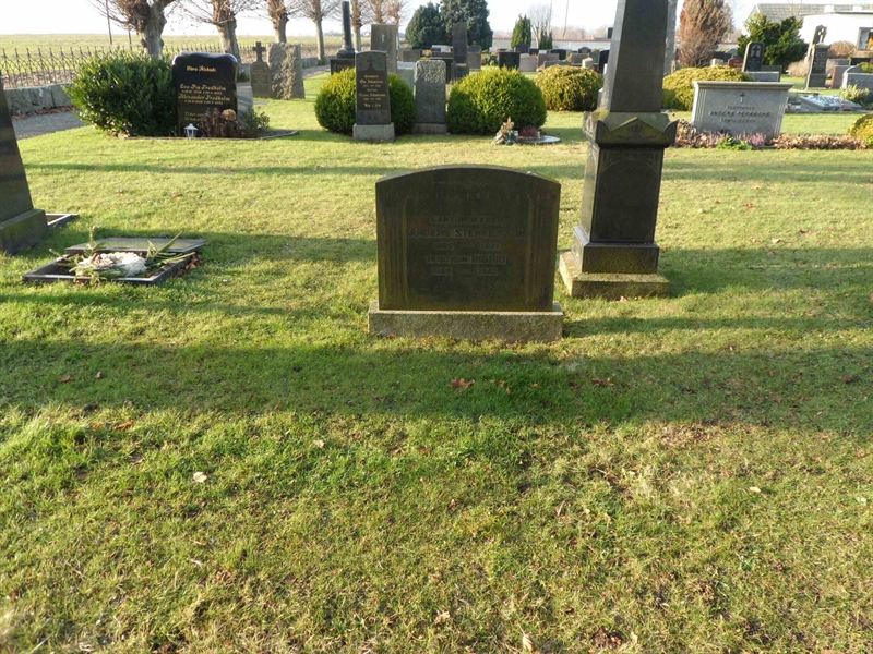 Grave number: 2 01   806