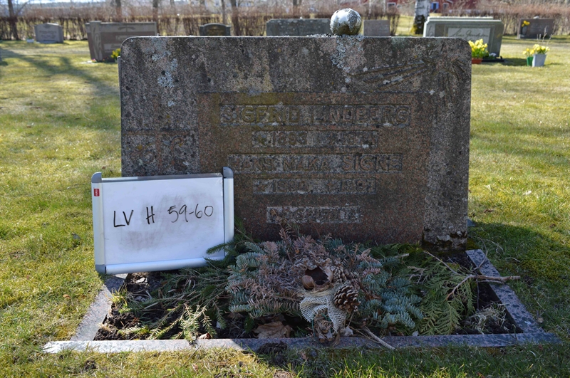 Grave number: LV H    59, 60