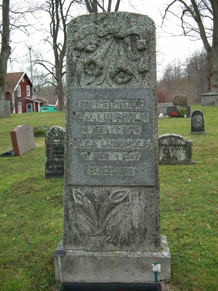 Grave number: 1 D 2    30-31