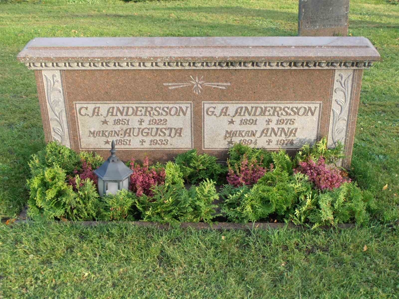 Grave number: 1 C 1    10-11