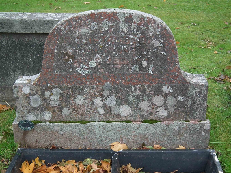 Grave number: 1 B 3    14-16
