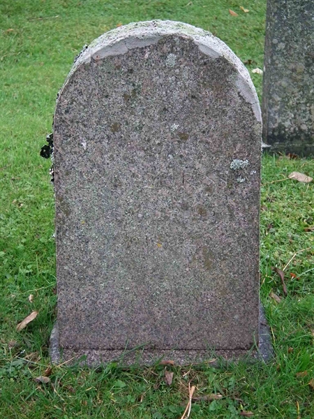 Grave number: 1 B 7    10