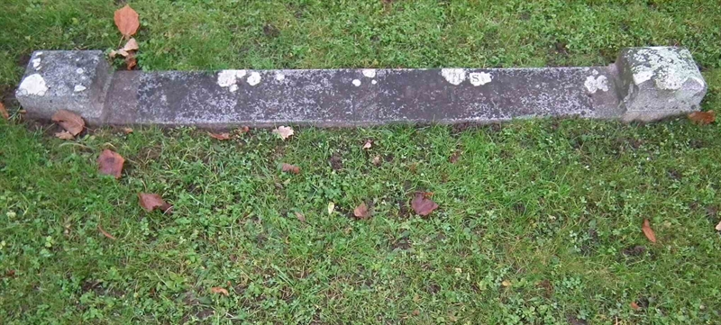Grave number: 1 C 10    19-20