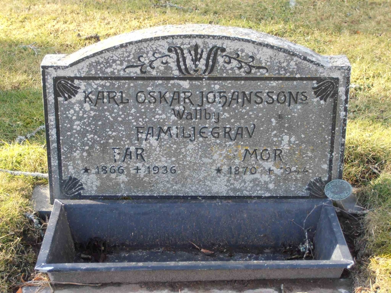 Grave number: 1 B 6    10-11