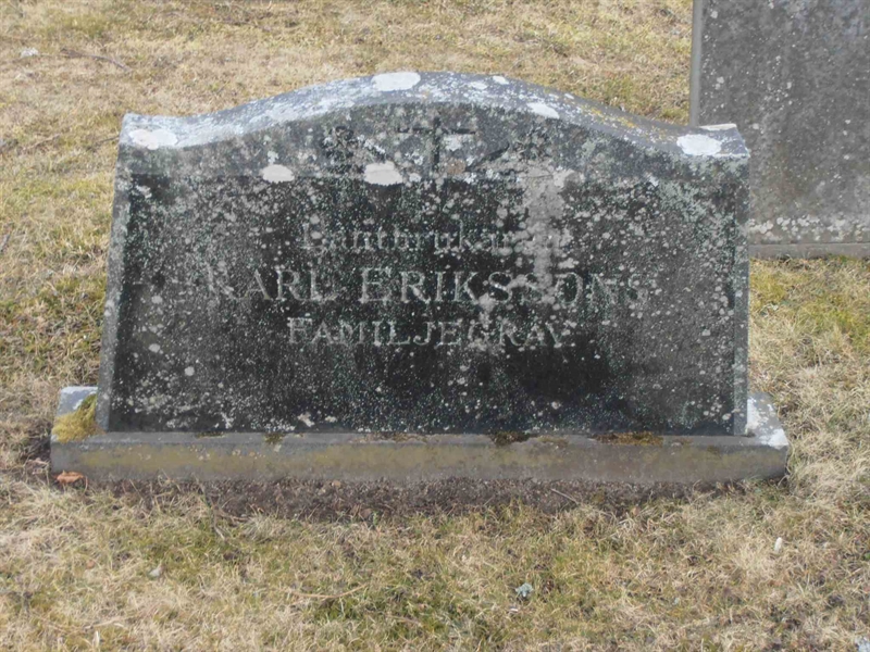 Grave number: 1 D 9    12-14