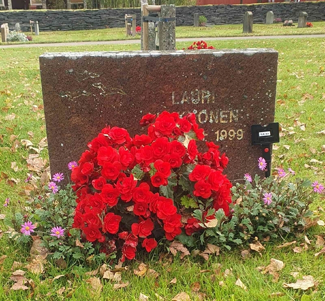 Grave number: 1 A 63