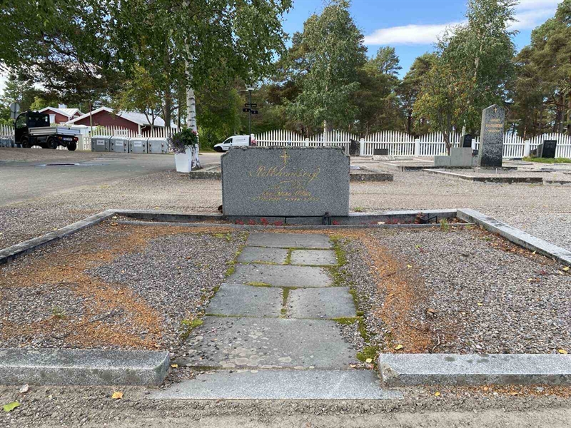 Grave number: 2 06   138