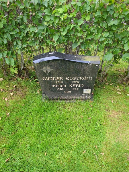 Grave number: 1 23   341-342