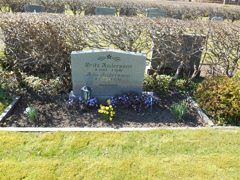 Grave number: Vitt VC1V    17, 18