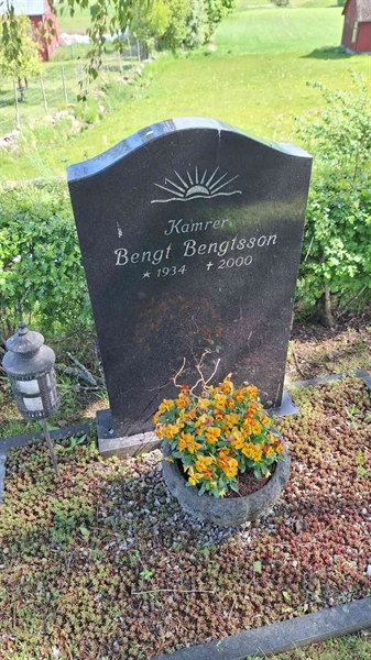 Hautatunnus: VG D   271-273