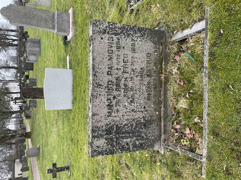 Grave number: 2 F   059, 060