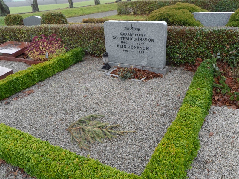 Grave number: ÖTN NVK2    97, 98