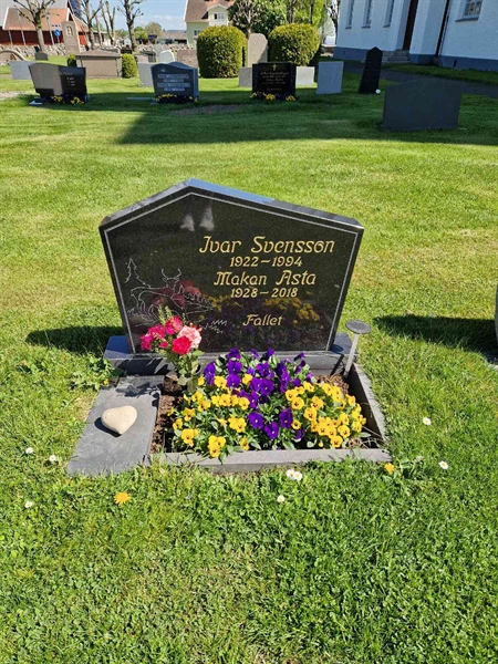 Grave number: 04 D   74