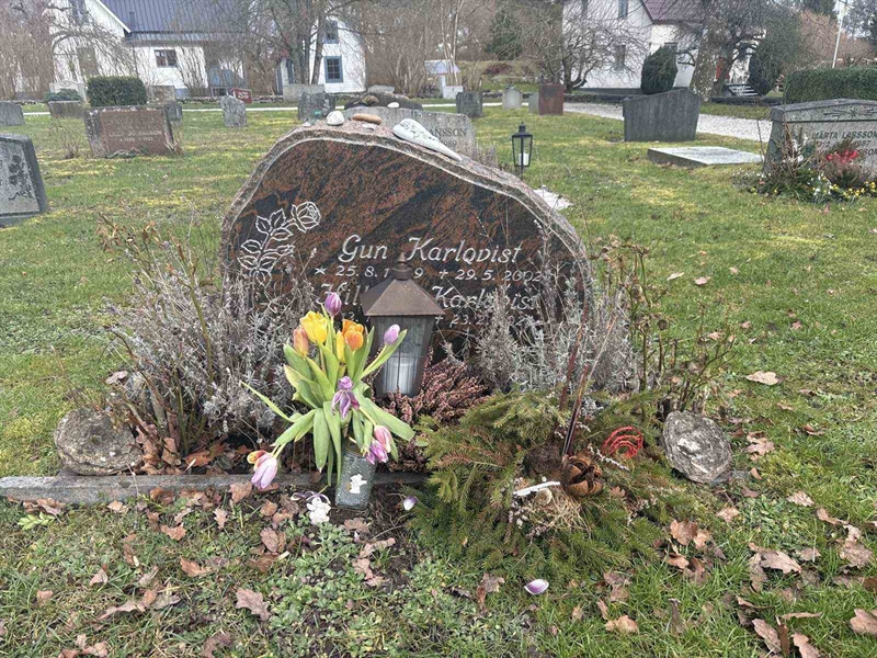 Grave number: E E 178, 179