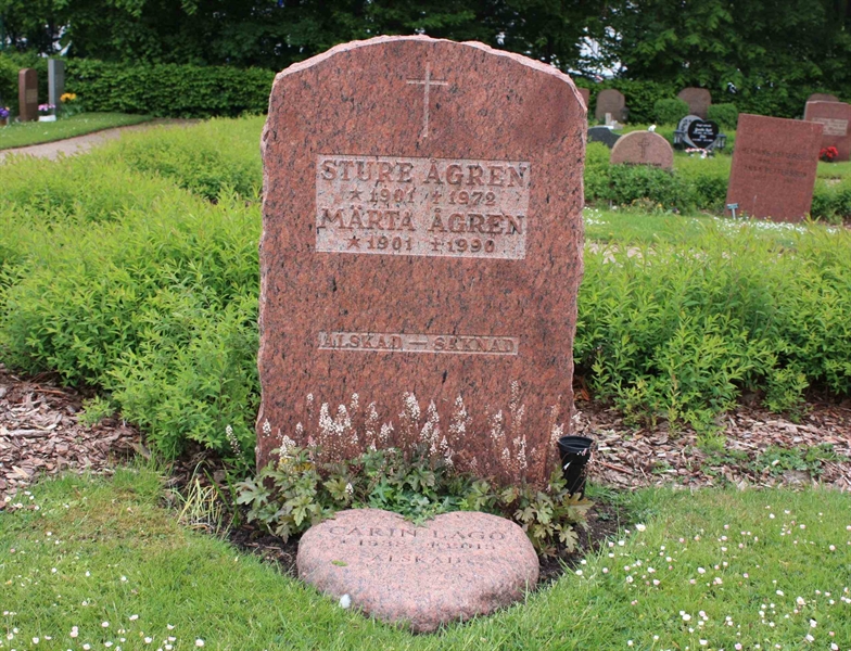 Grave number: Ö 29   224, 225