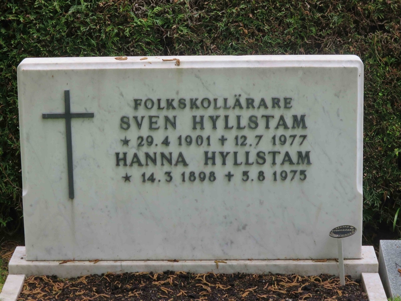 Grave number: HÖB 70F   162