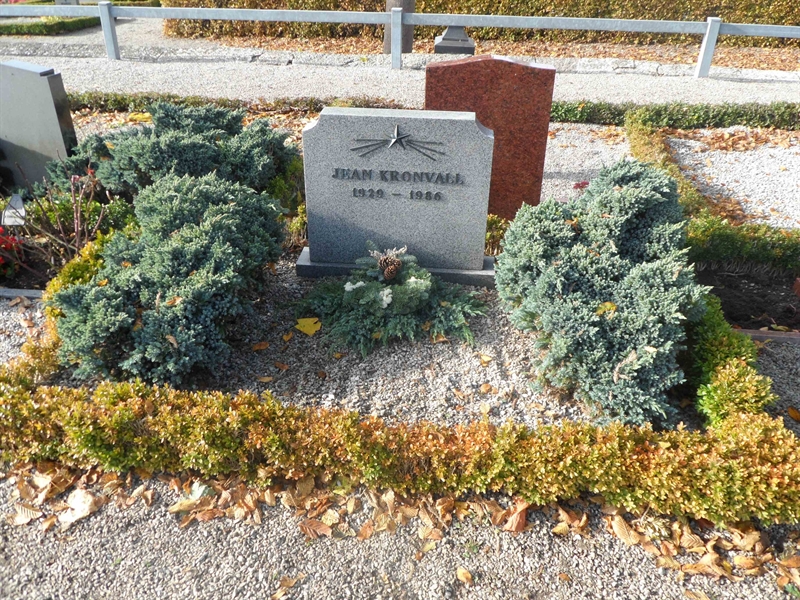 Grave number: ÖT GVK1O    14, 15