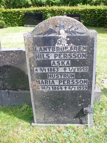 Grave number: NSK 09     5