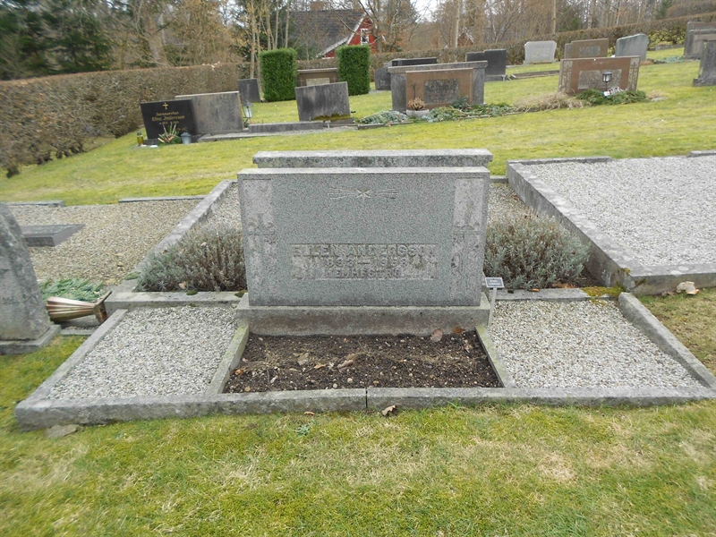 Grave number: NÅ M6    62, 63
