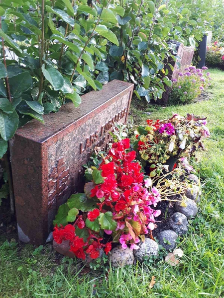 Hautatunnus: NK F C     1-2