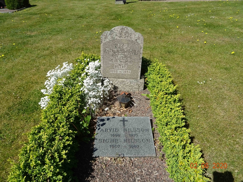 Grave number: NK 2 EL     9