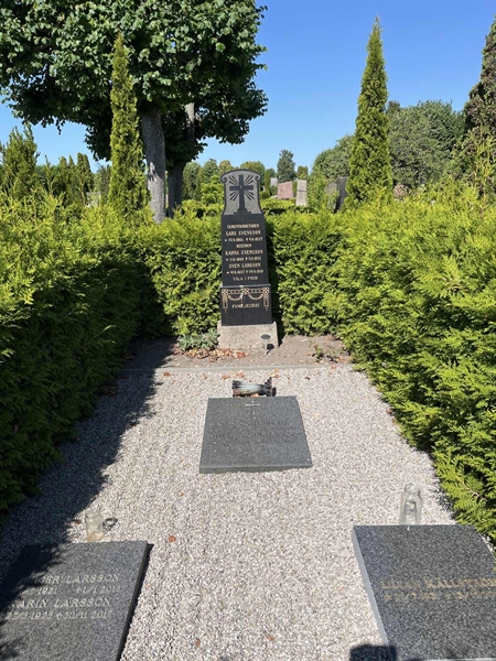 Grave number: NK V    15