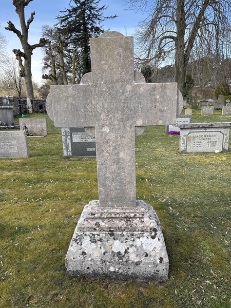 Grave number: LI 162