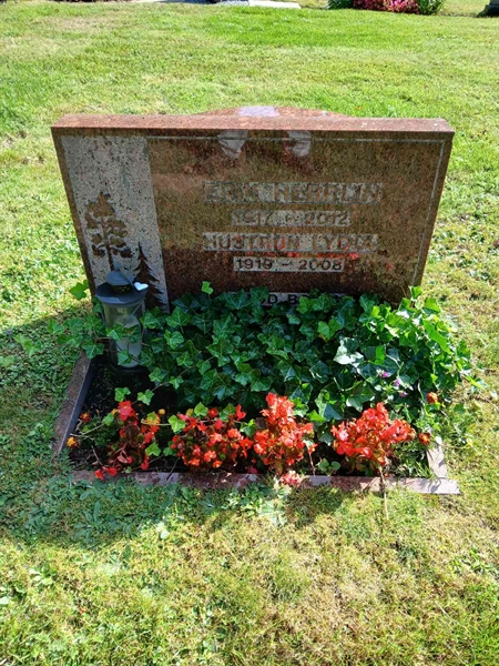 Grave number: ÖB 28     6, 7