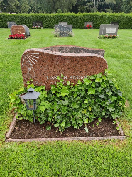 Grave number: VK I    11, 12