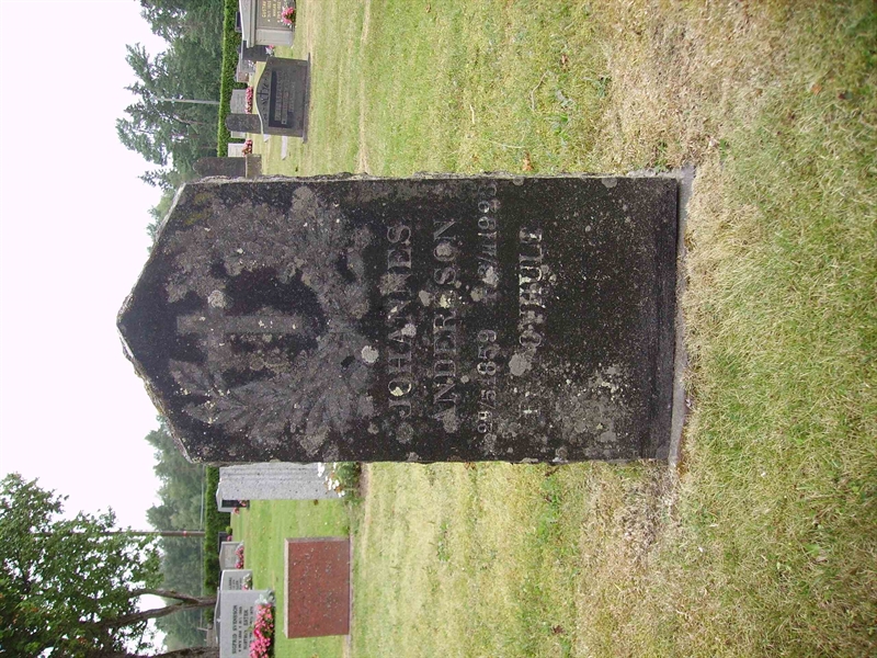 Grave number: 2 F   307