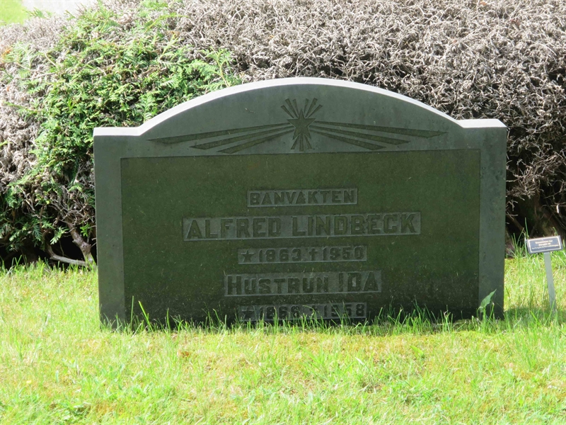 Grave number: HÖB 46    21