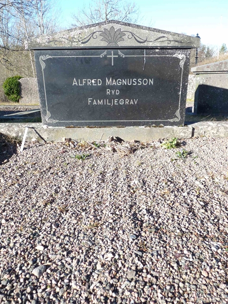Grave number: JÄ 4   17