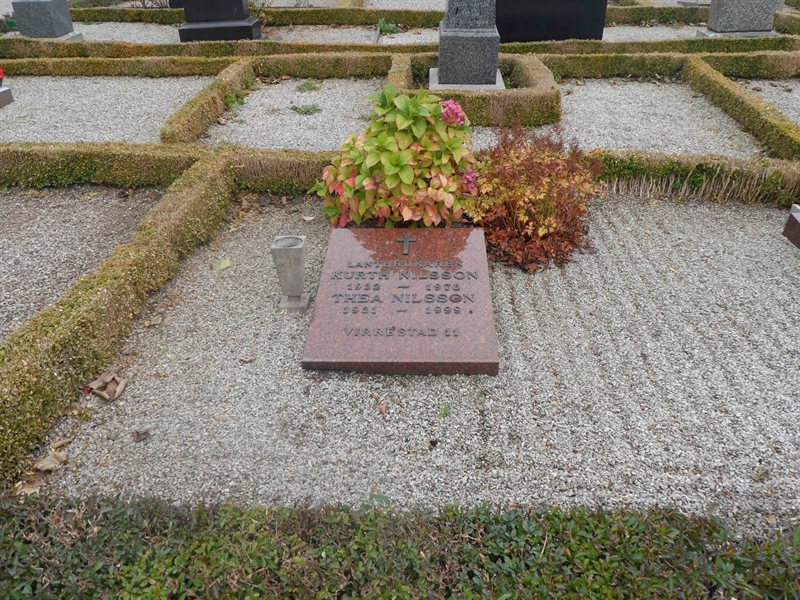Grave number: ÖT GSK2  28:6, 28:7