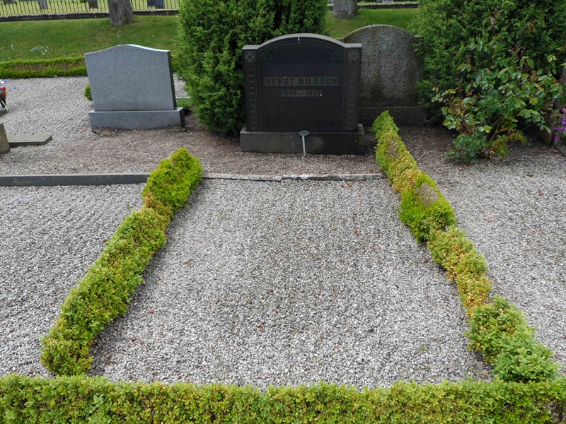Grave number: ÖV F    17