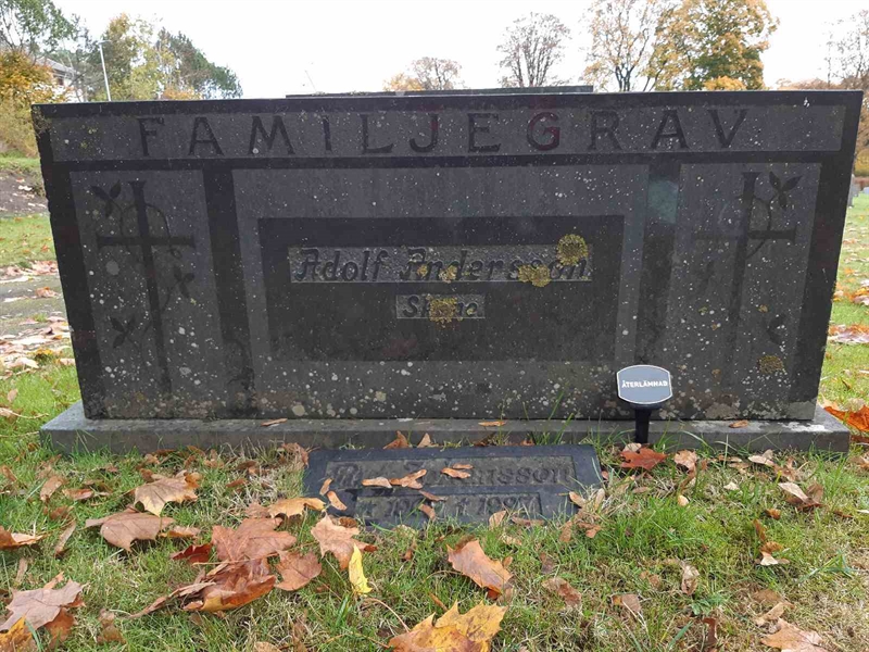 Grave number: 02 04     1-2