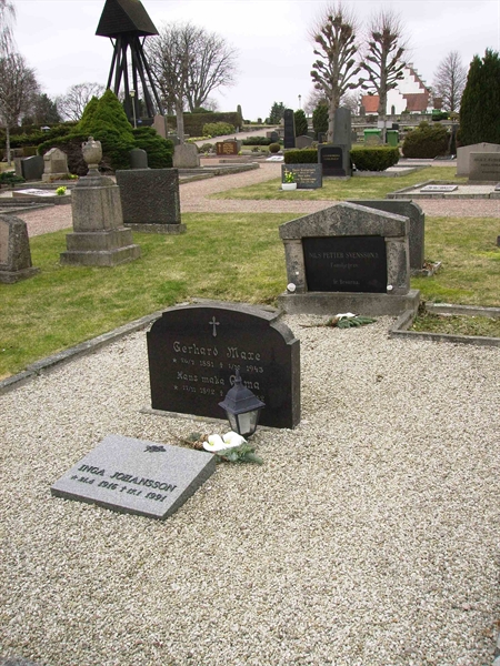 Grave number: LM 3 24  006