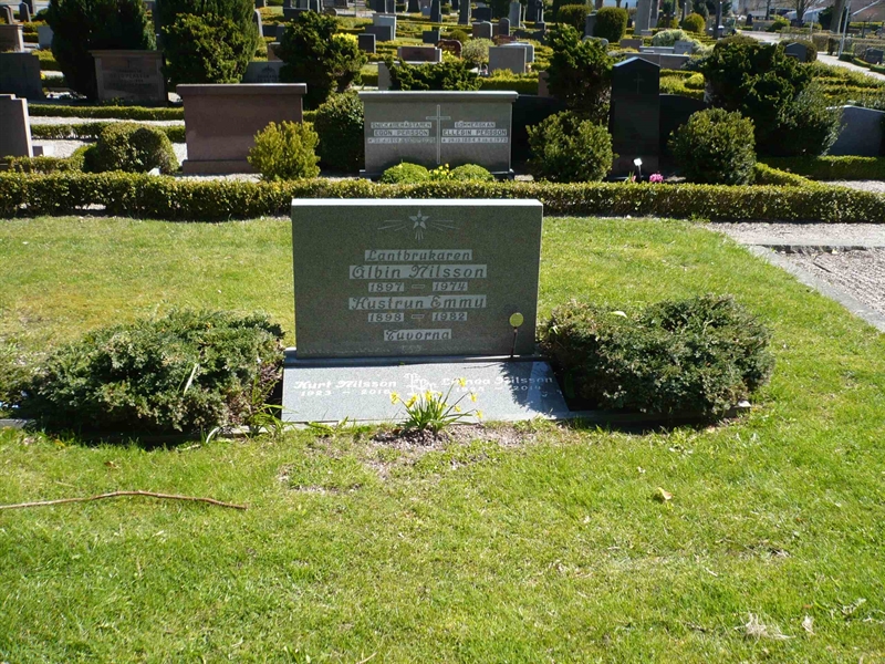 Grave number: 1 10    35