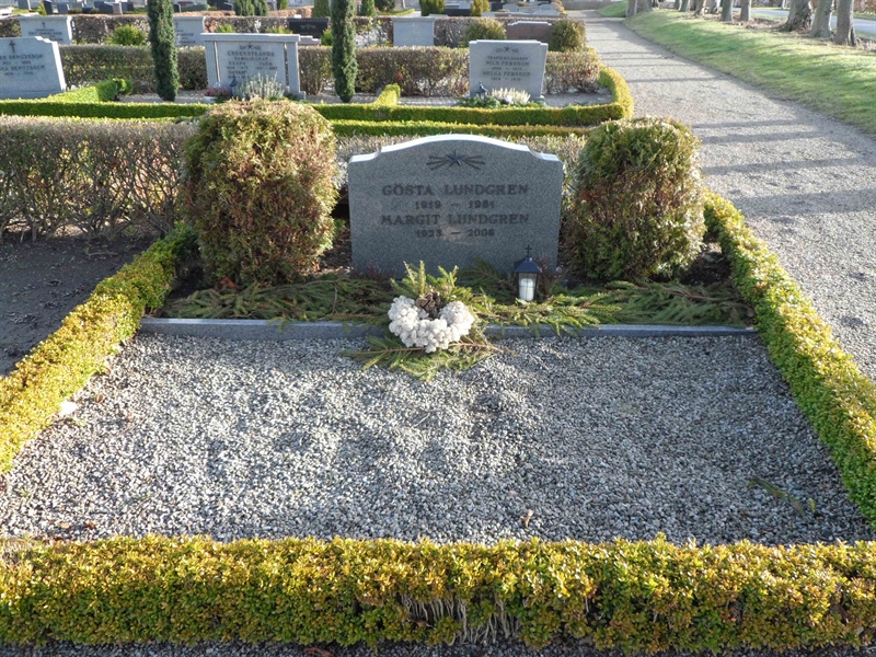 Grave number: ÖTN NVK2   125A, 125B