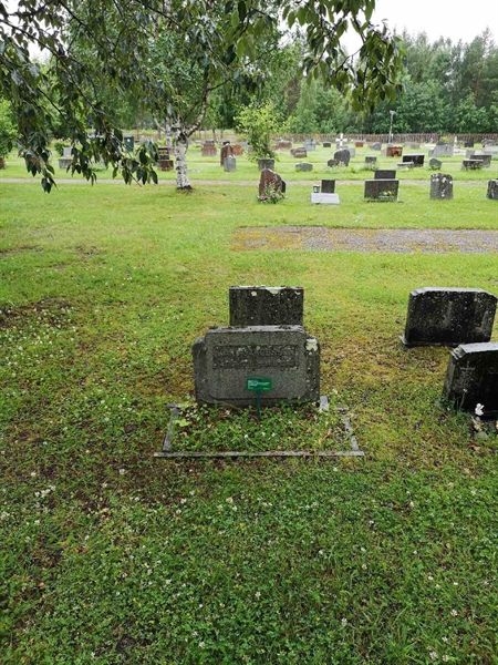 Grave number: NK 10     9