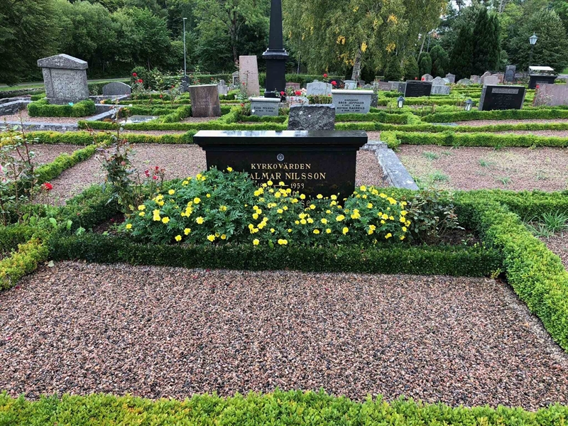 Grave number: KÅ 26    37, 38