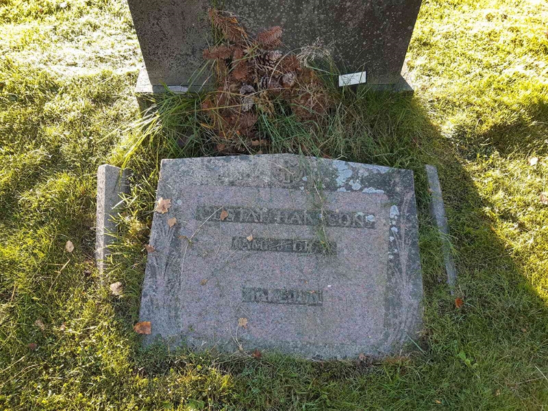 Hautatunnus: Fr 7   342-343