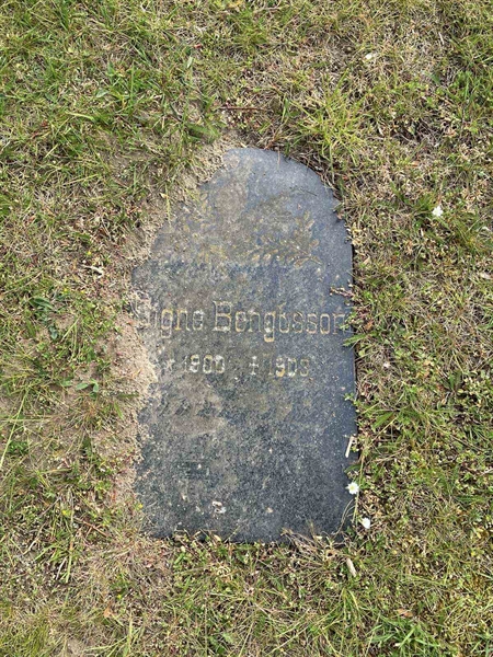 Grave number: EK D 1    38