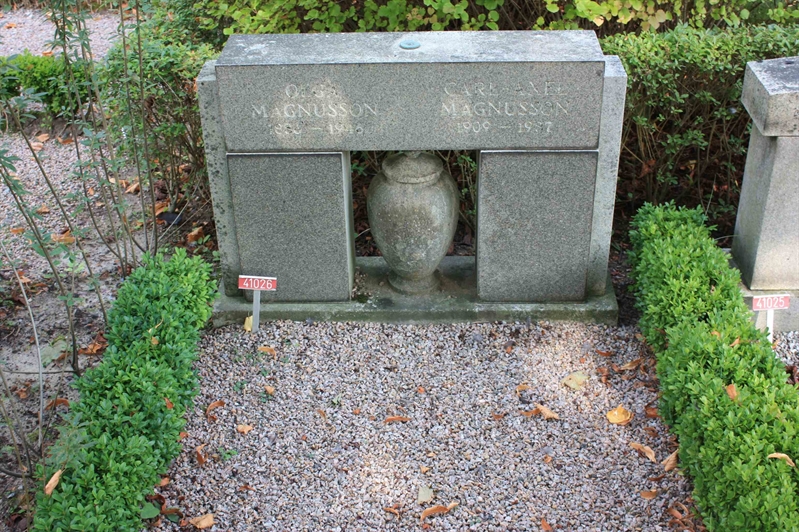 Grave number: Ö U01    26