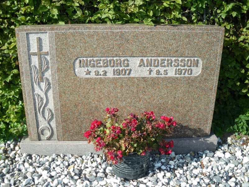 Grave number: NSK 10     9